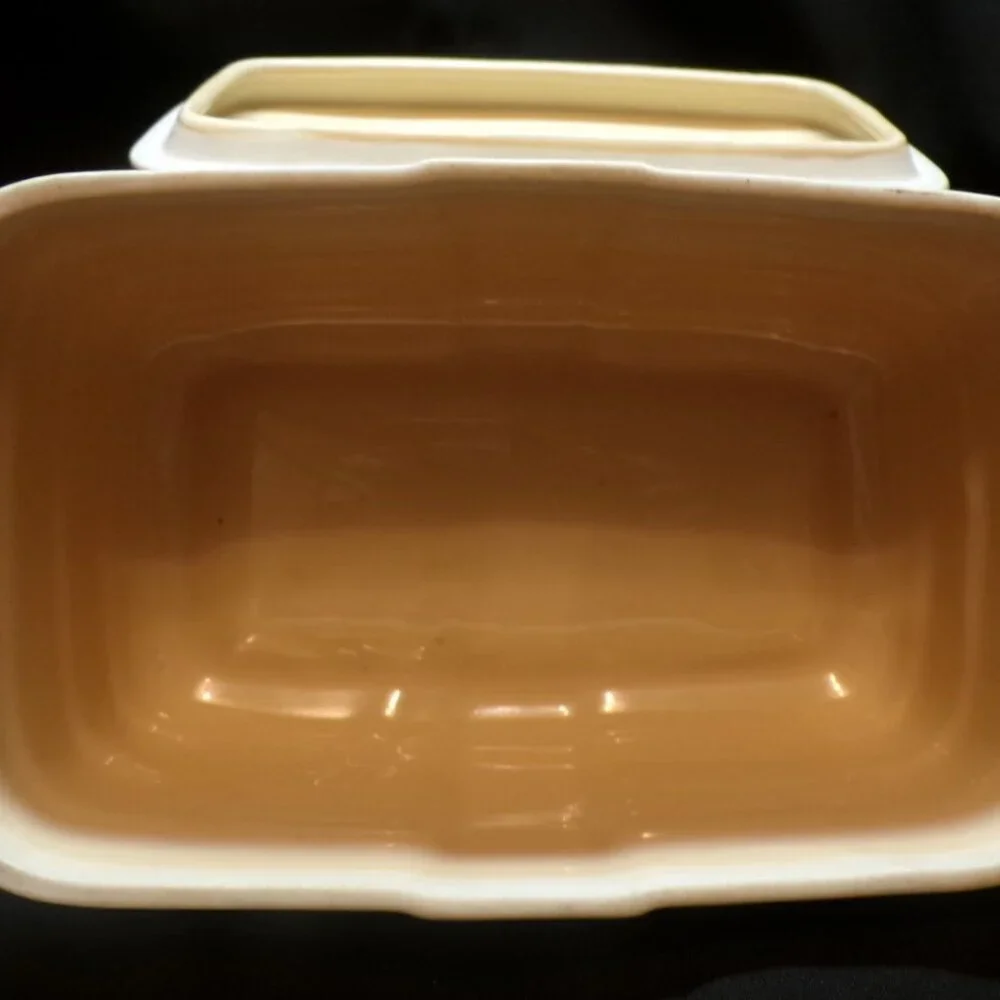 Vintage Hall Pottery Hot Point Refrigerator Dish